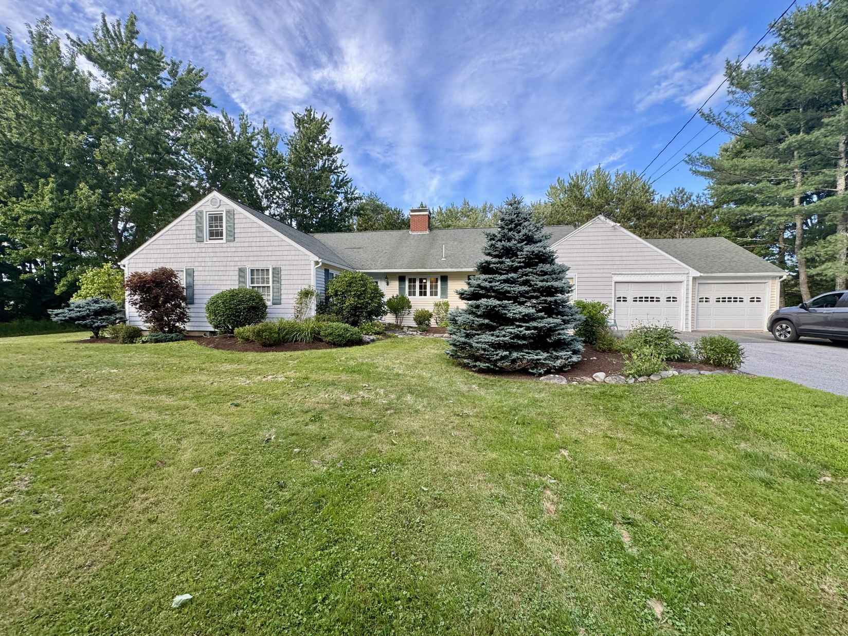 12 Hycrest Ln  