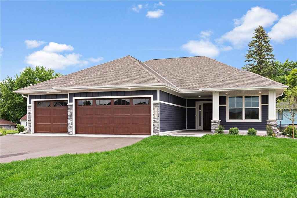 111 Creekside Bay SE  