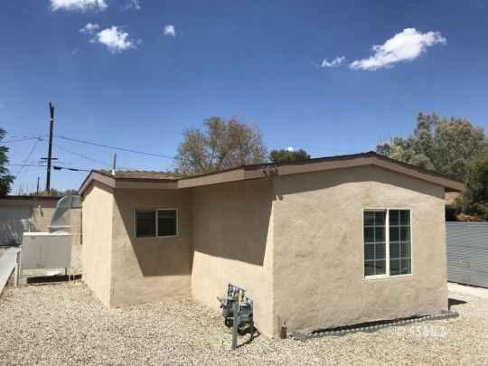 326-328 W Upjohn Ave  