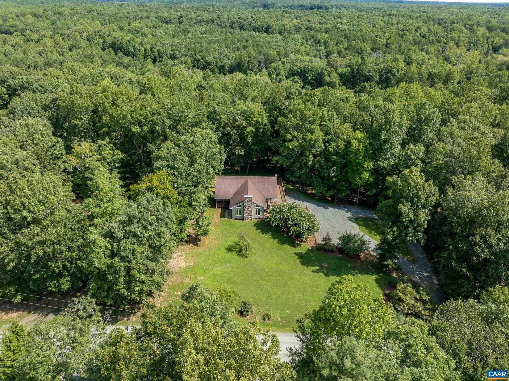 239 Dogwood Lk Dr  