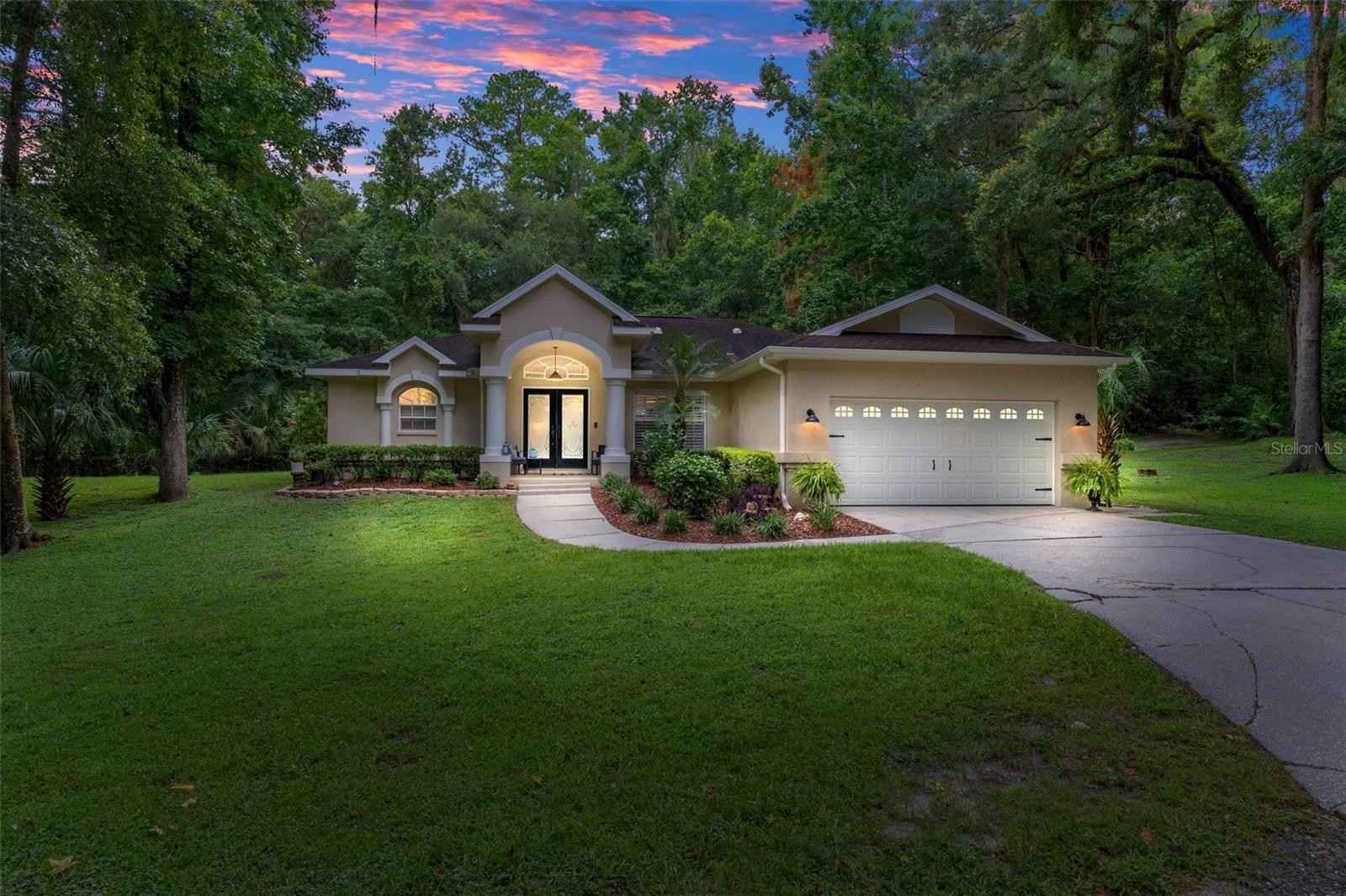 5215 CEDAR Ln  