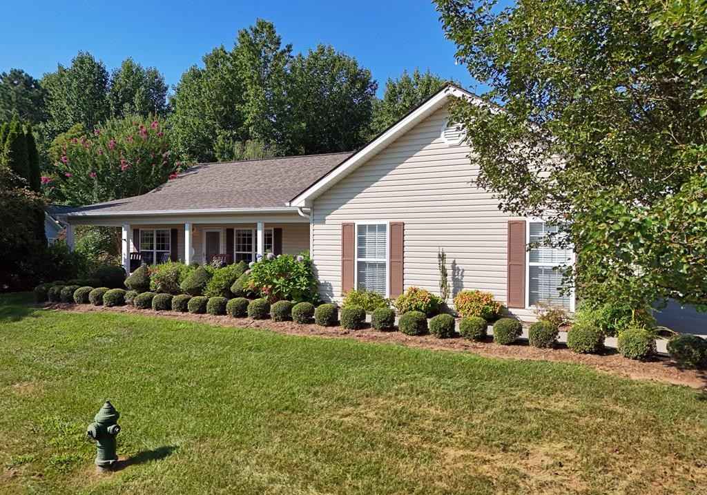 9 Hunter Ln  