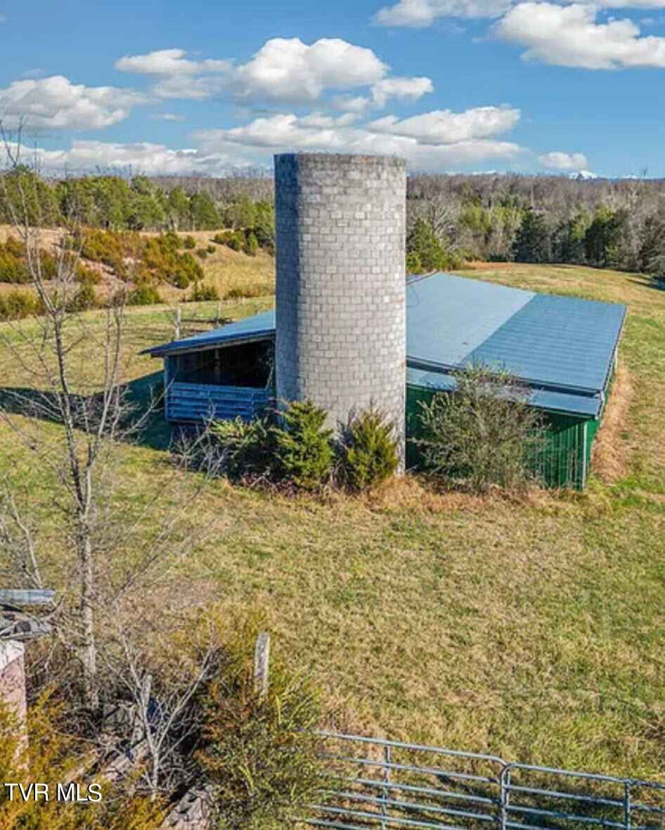 490 North Mt Sinai Rd  