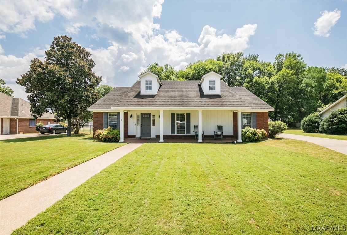 65 Country Clb Dr  
