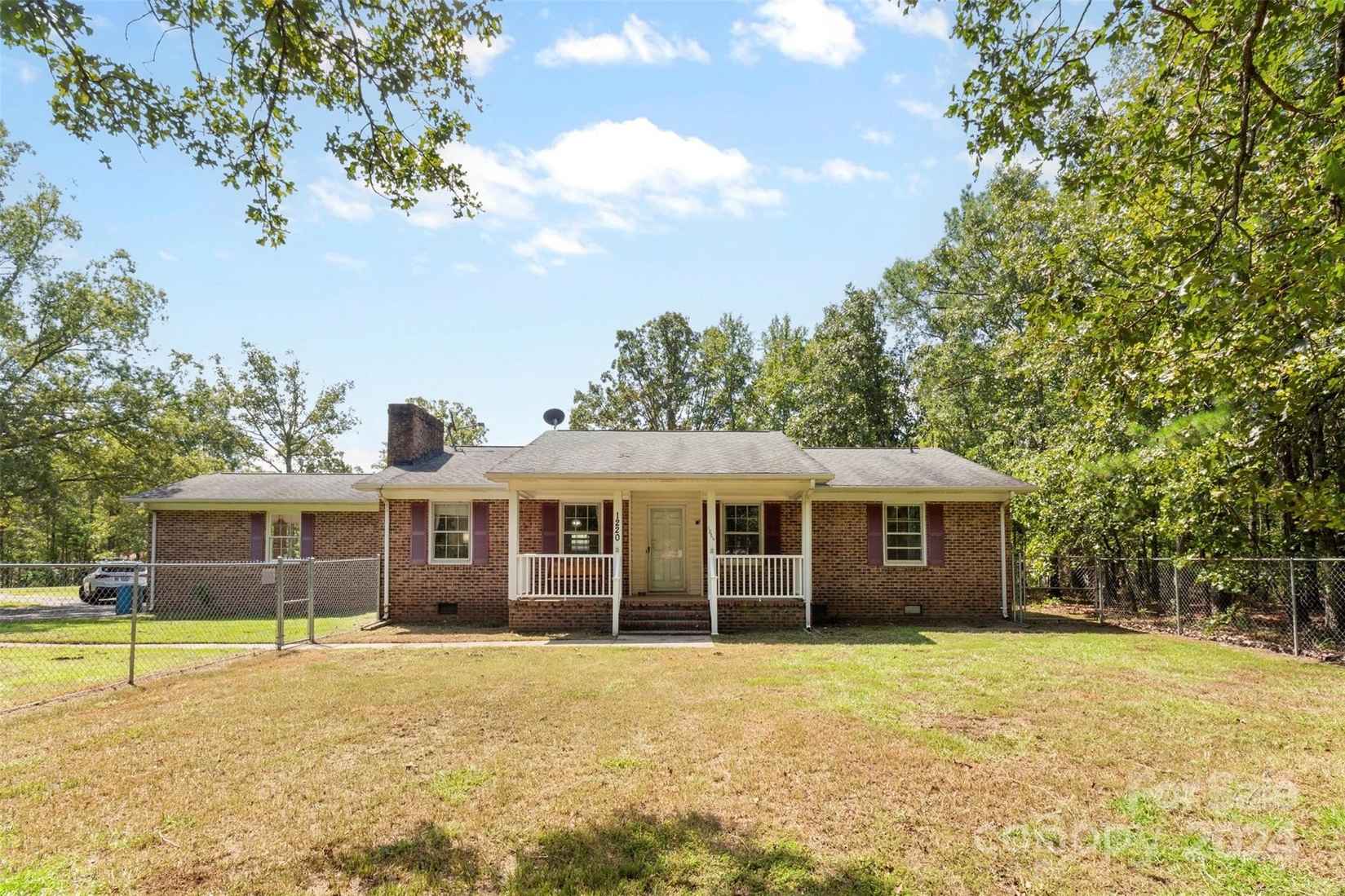 1220 Shiloh Rnch Rd  