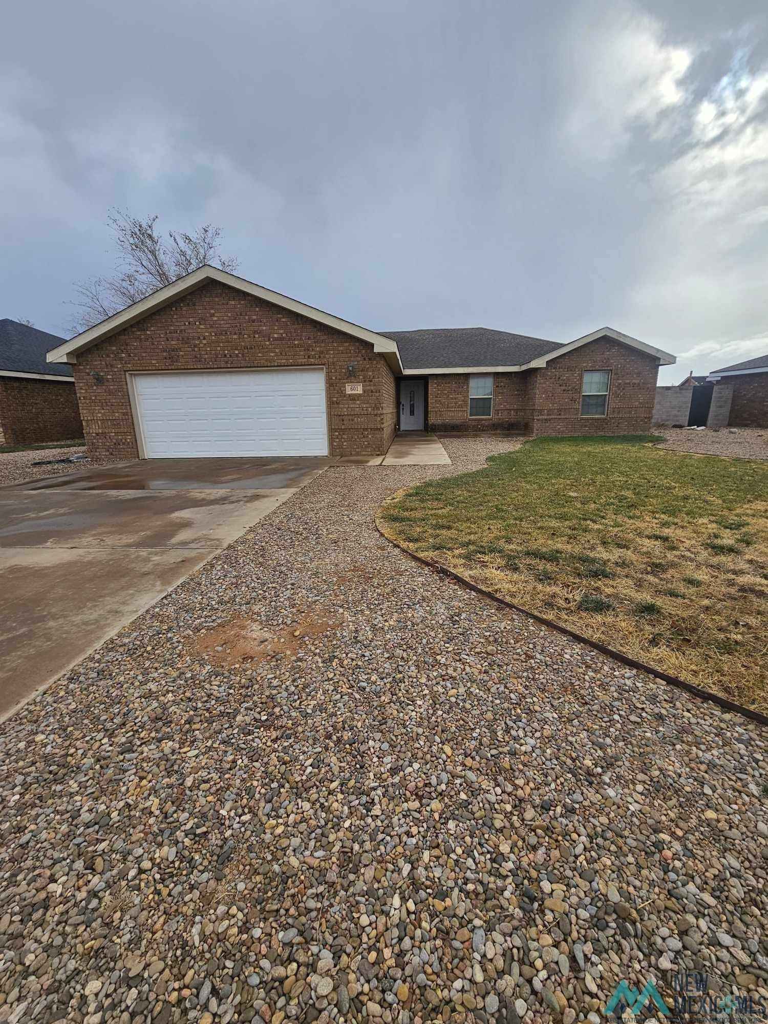601 Almond Tree Ln  