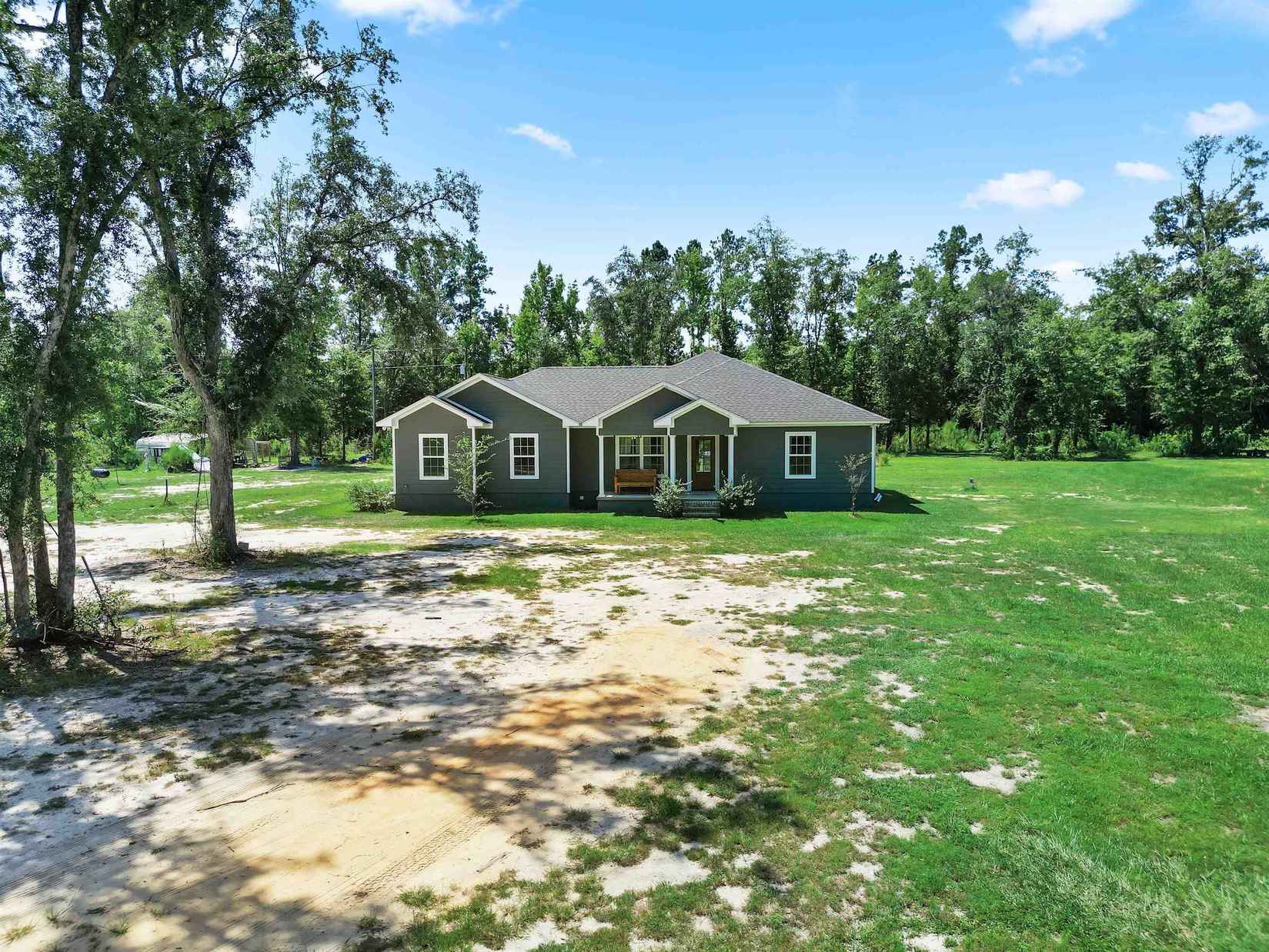 16989 NW EG Buck Larkins Rd  