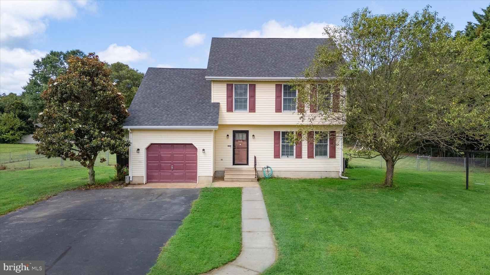 204 N CANVASBACK Ct  