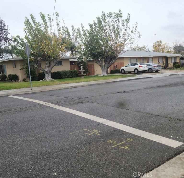 286 S Alessandro Ave  