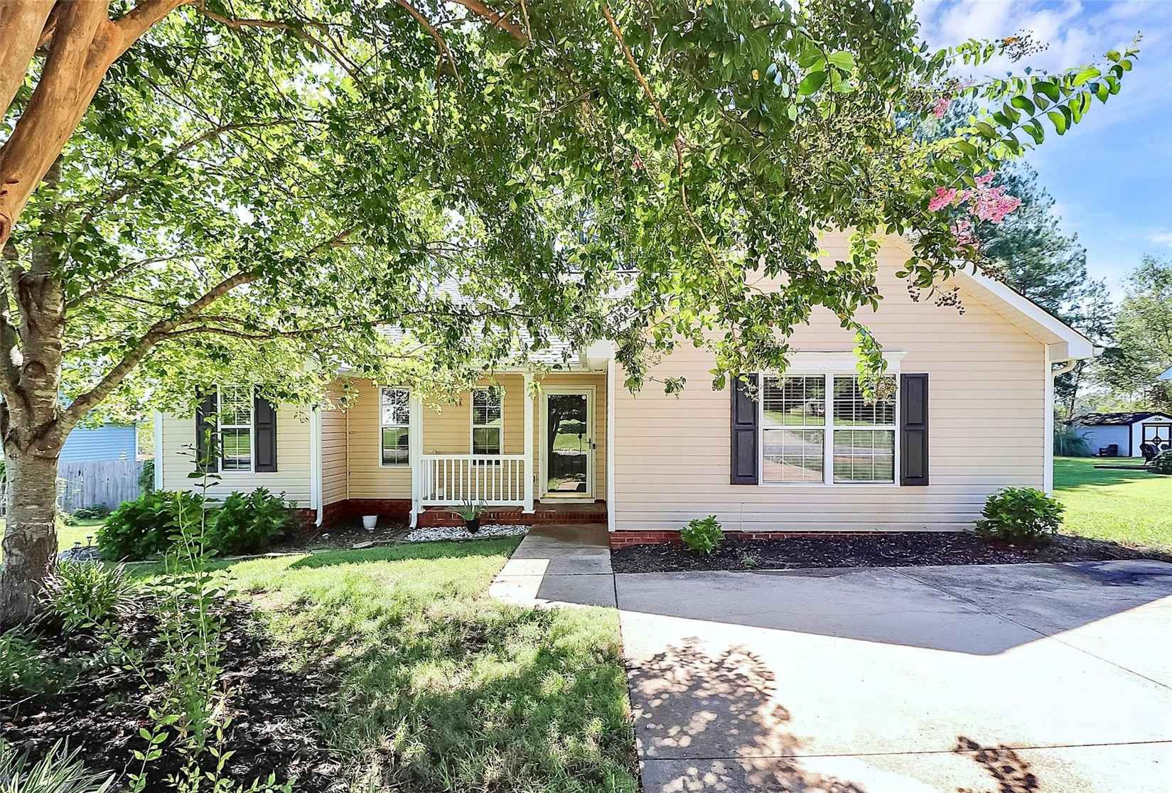 776 Chipmeadow Ln  