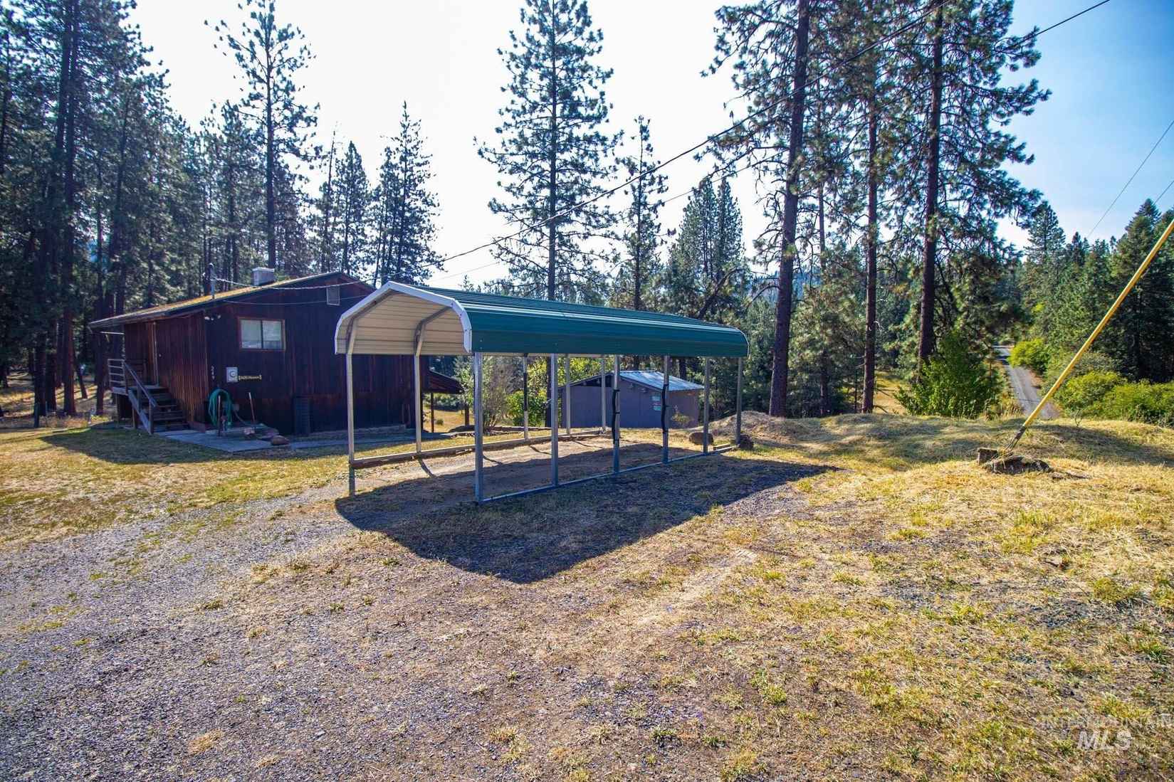 249 Hardy Ln  