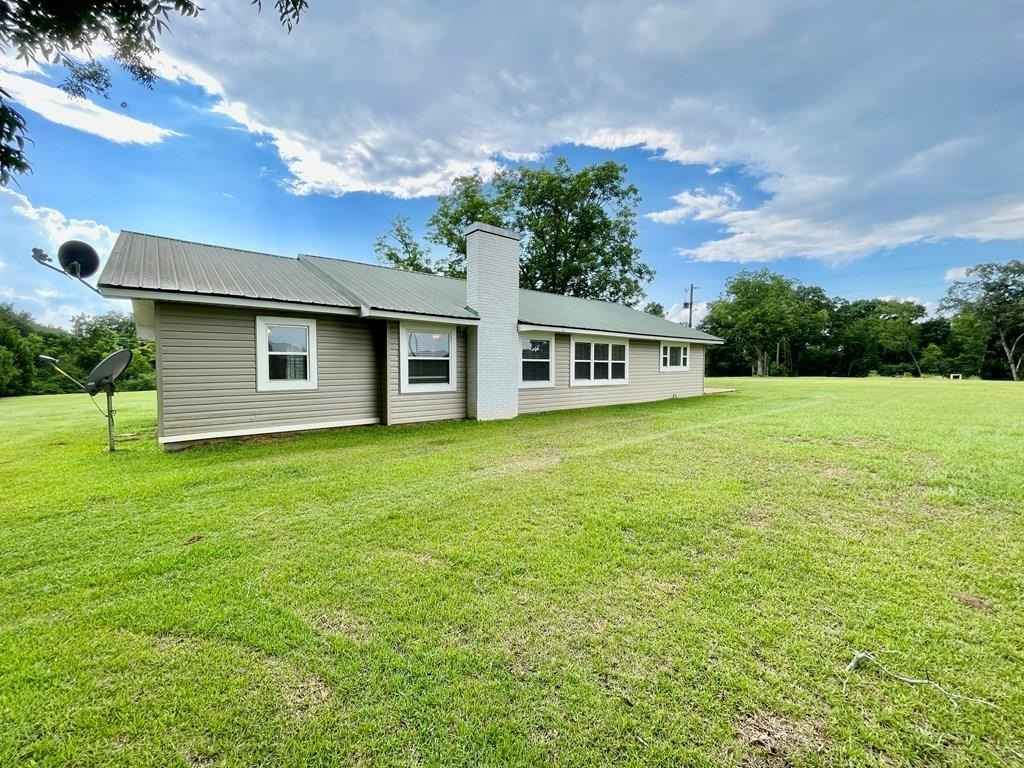842 County Rd 51  