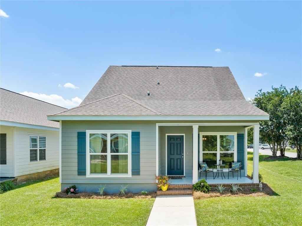 1203 Lavender Ln  