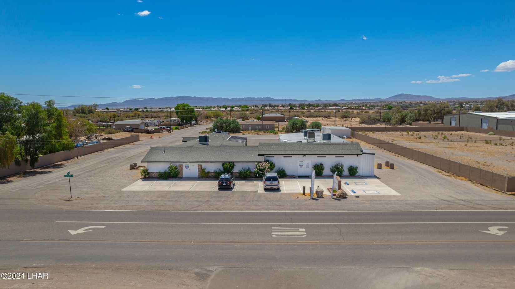 1620 E Plantation Rd  