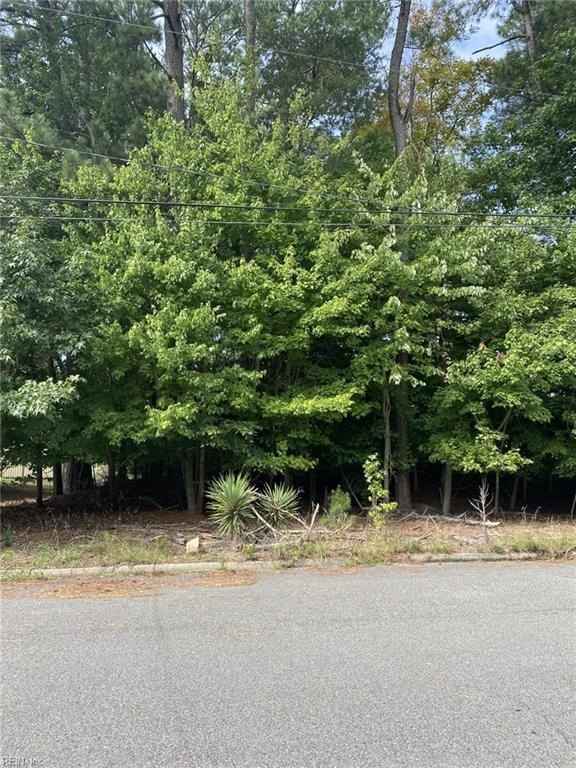 128 W Rexford Dr  