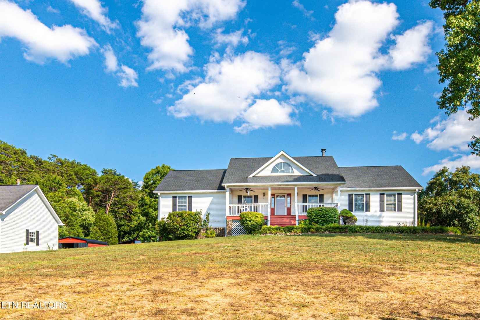 504 Calderwood Hwy  