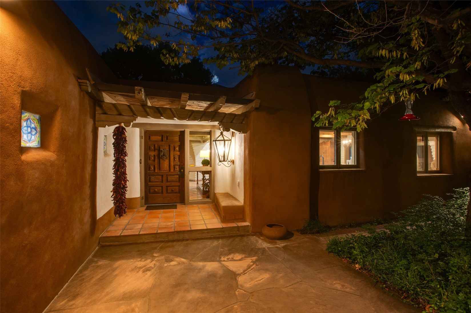 2030 Los Poblanos Pl NW  