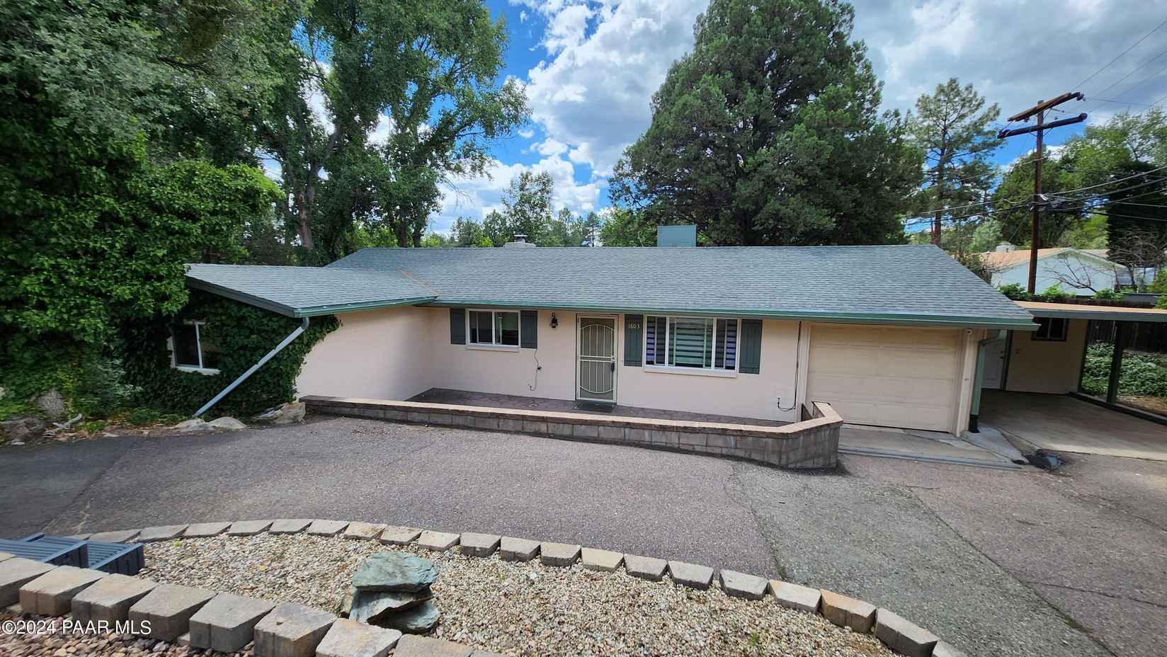 1803 W Thumb Butte Rd  