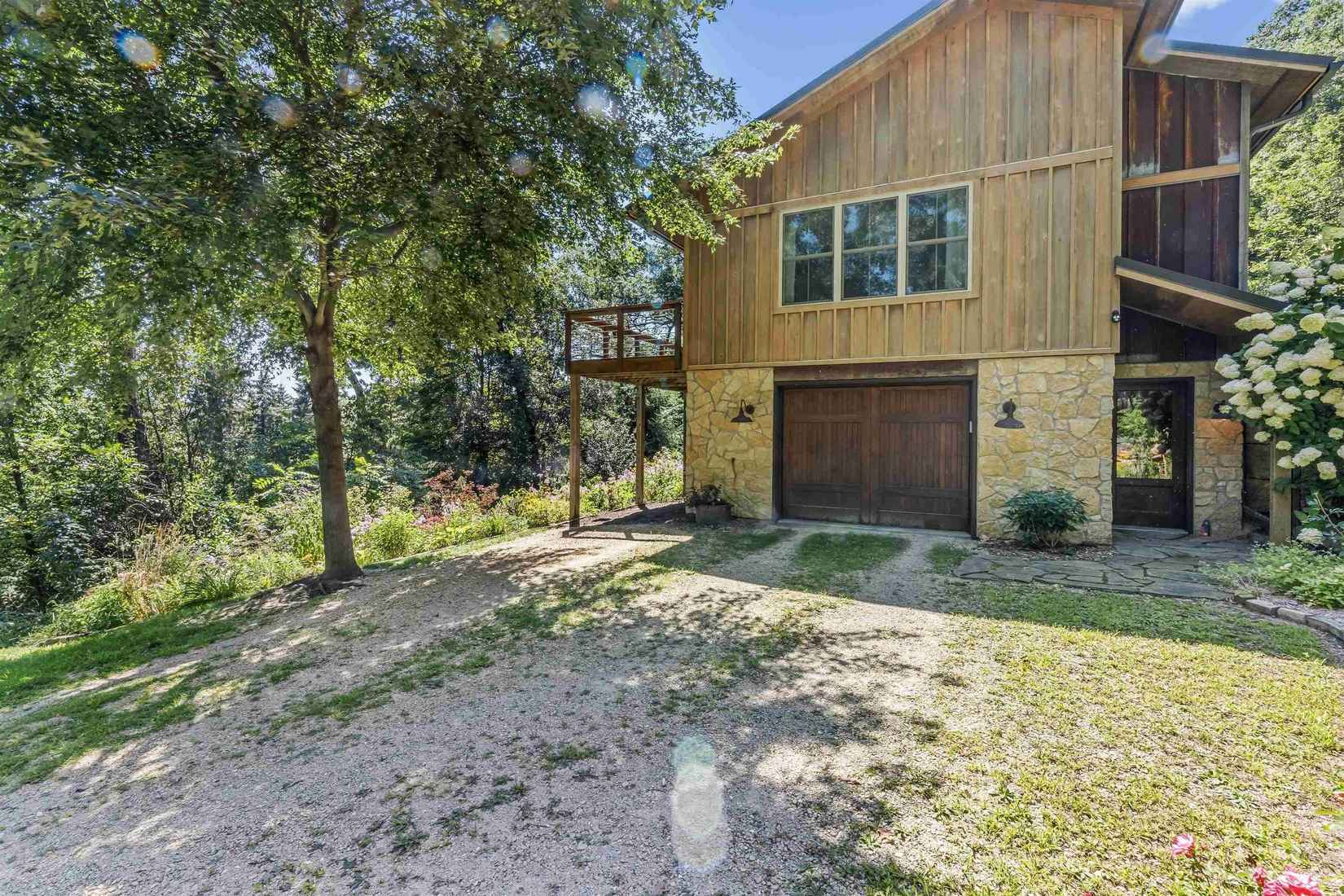 3929 Moe Rd  