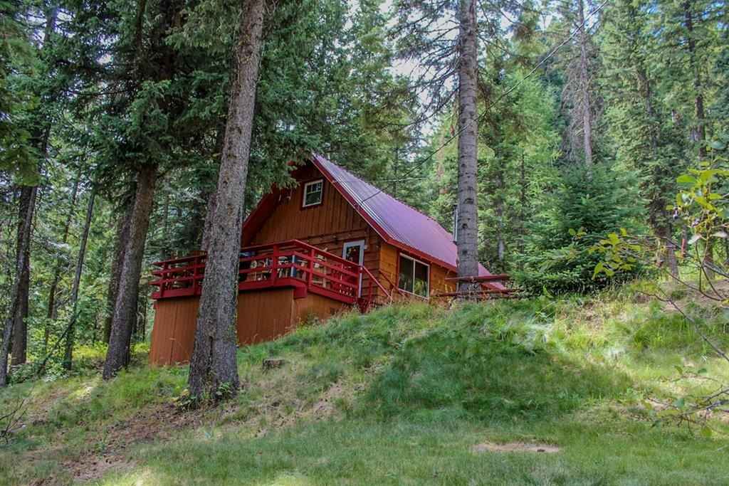 1589 Bear Trail Loop  