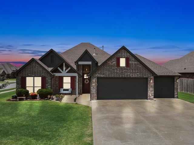 8406 N 77th East Ave  