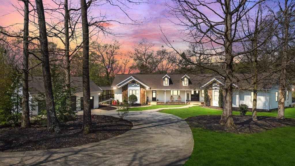 270 Milford Trl  