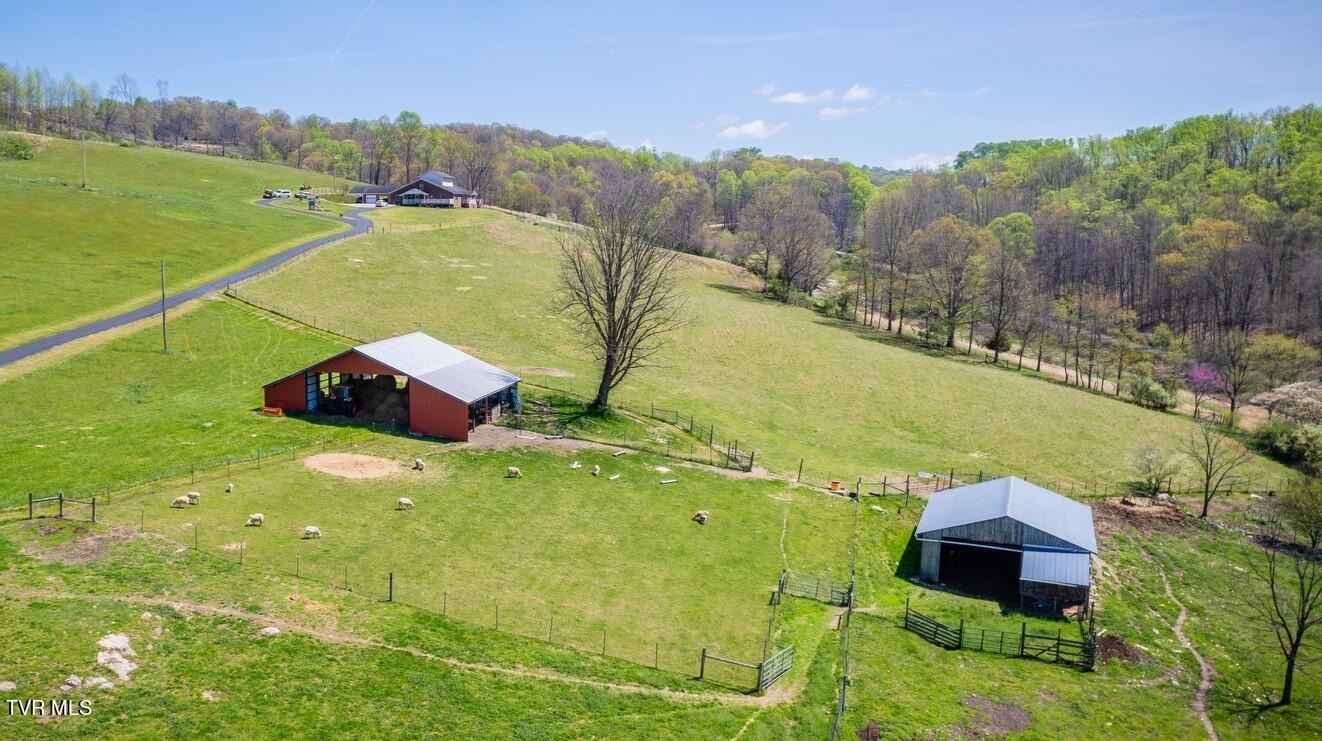 2090 Marvin Spgs Rd  