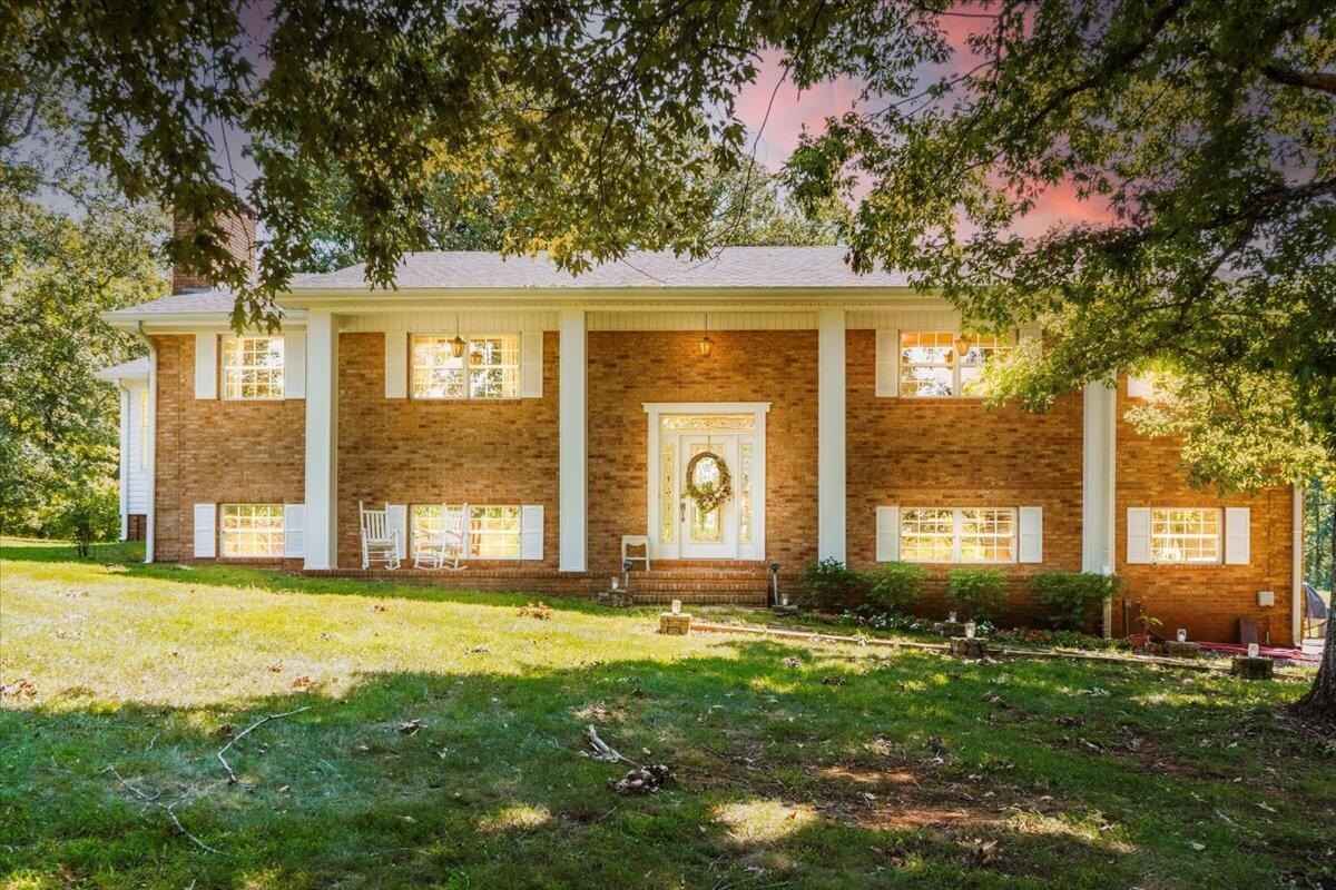1311 Jones Xing Rd  