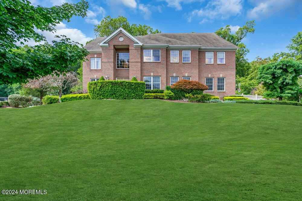 22 Cedar Knl Rd  