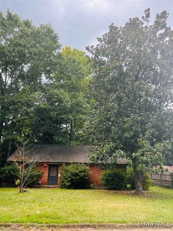 6335 Pinebrook Dr  