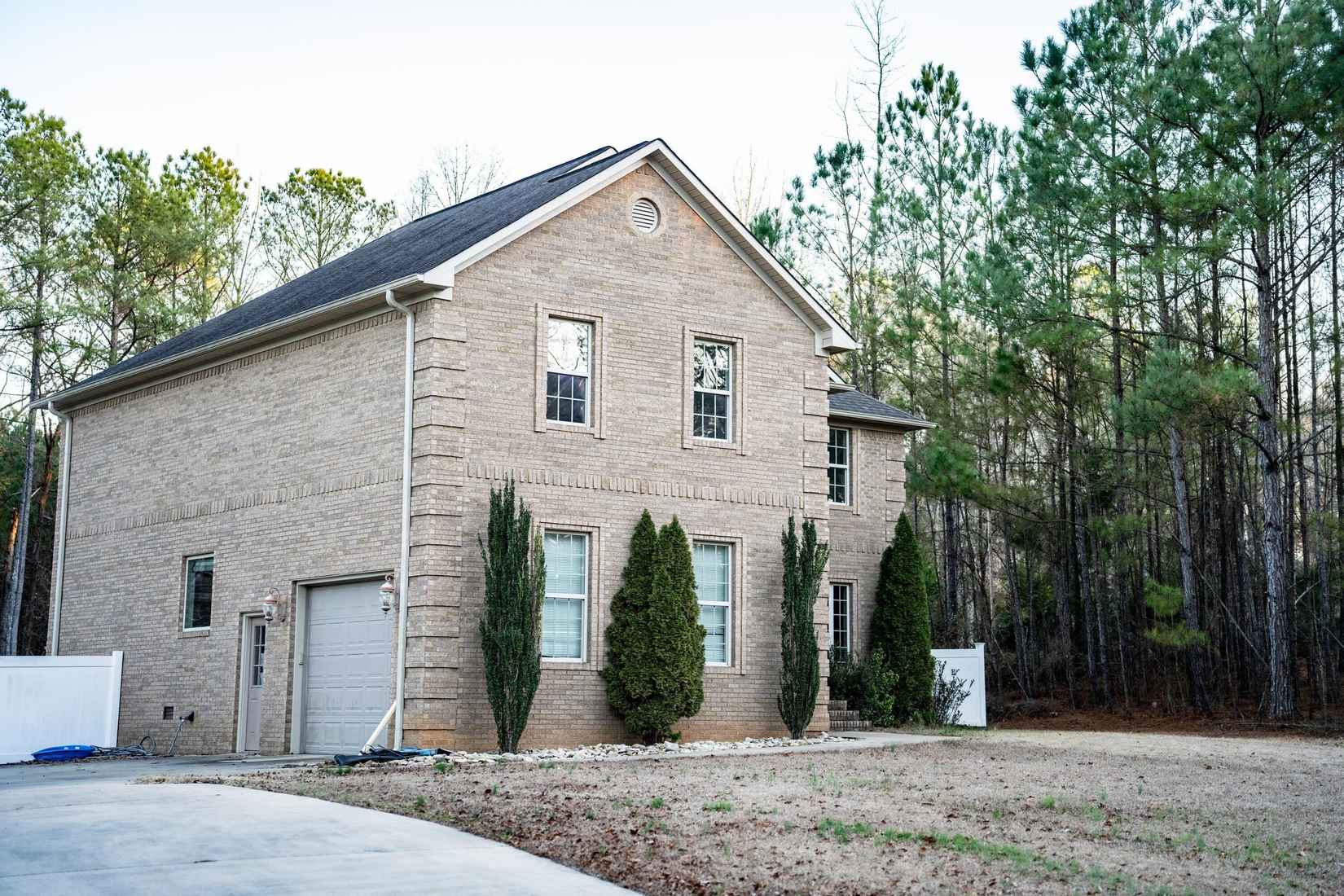 50 WHITE OAKS Ln  
