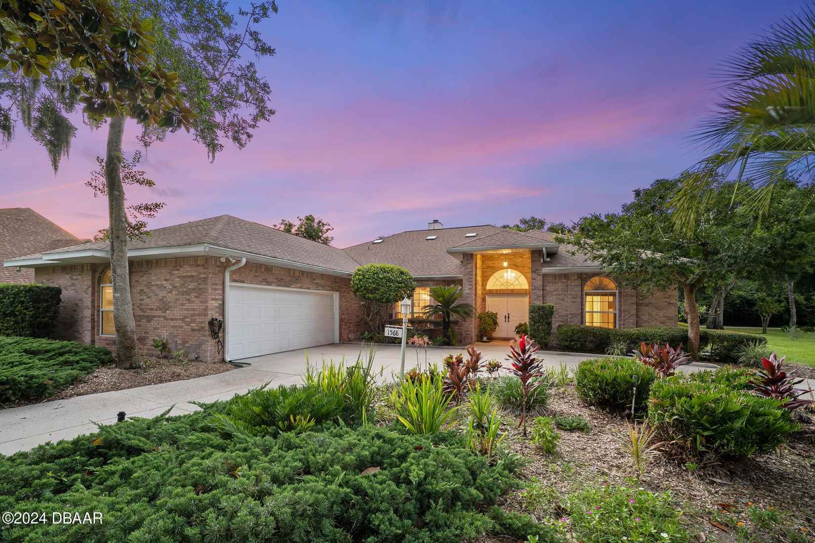 1568 Poplar Dr  