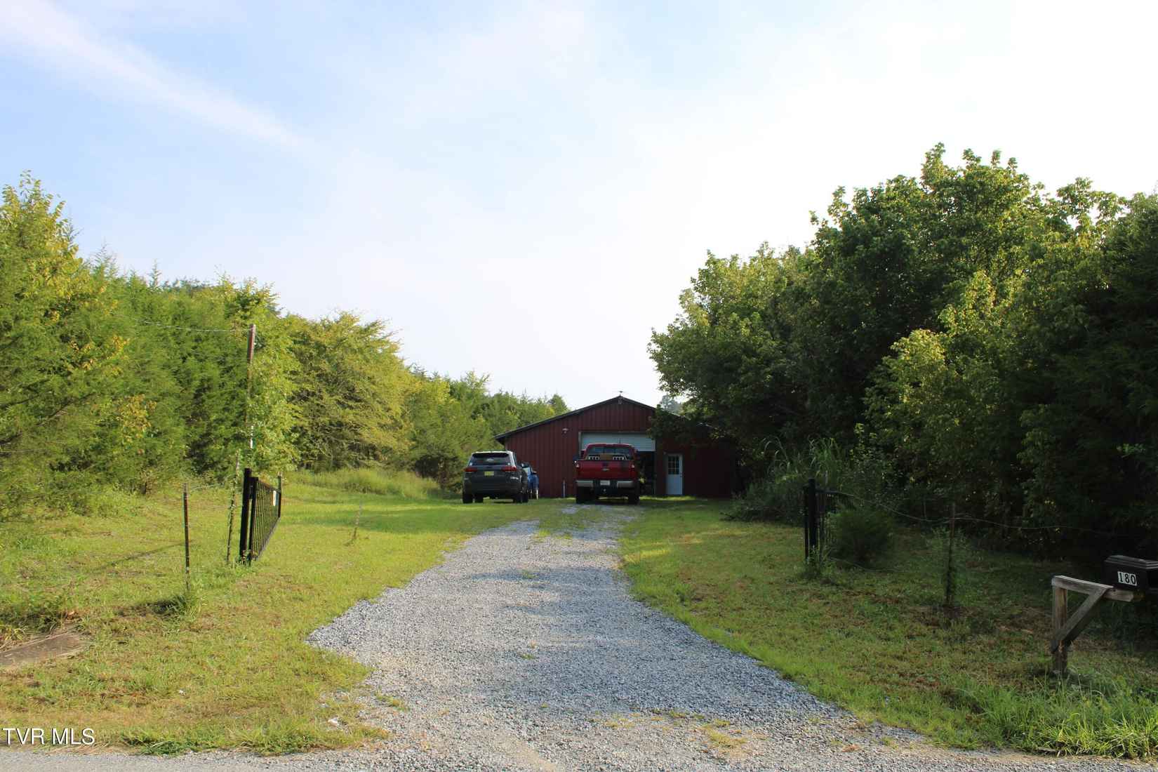 180 Un Rd  
