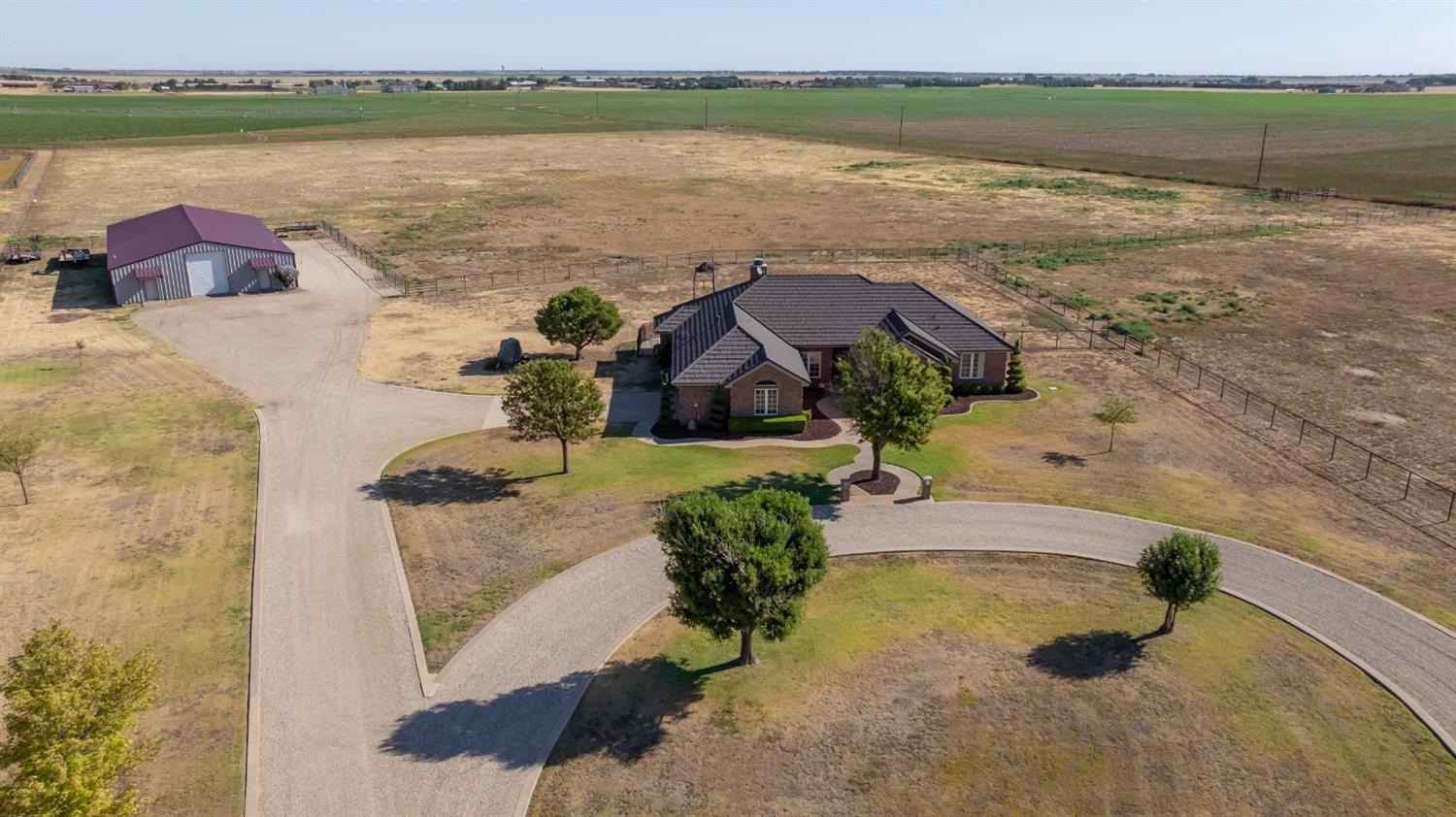 7602 County Rd 7650  