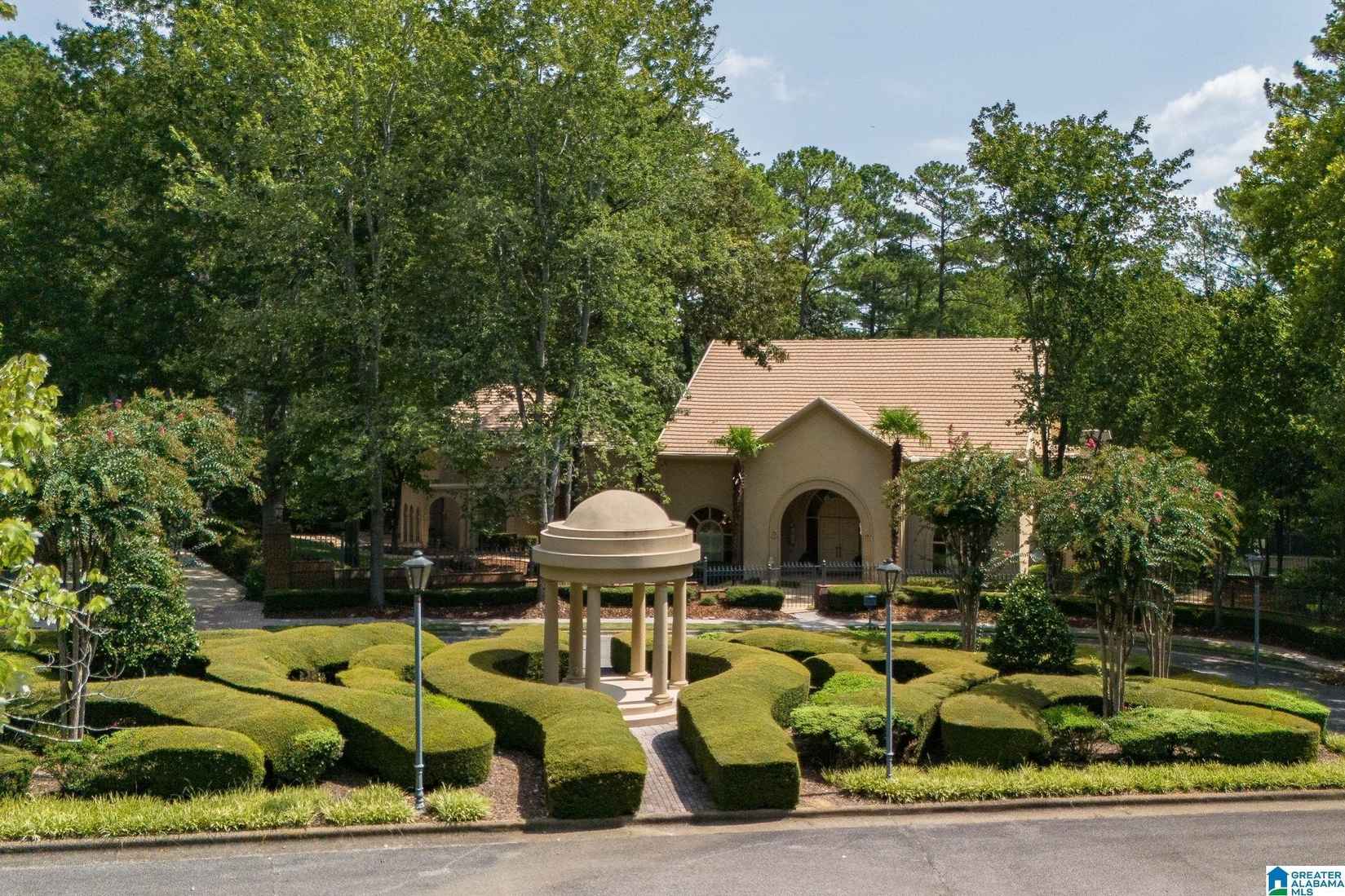 2065 ROYAL FERN Ln  