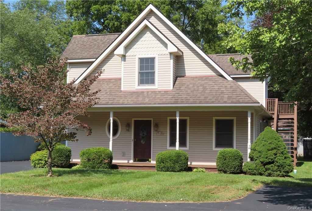 66 Railroad Ave  
