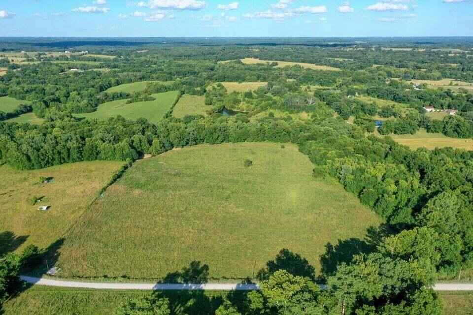 25 9 Acres EVERT SCHOOL RD  