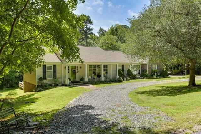 197 Walnut Rd  