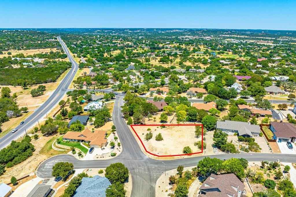 200/204 Castle Pnes Dr  