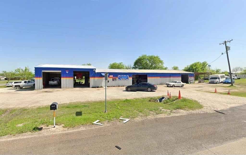 6325 W State Hwy 31  
