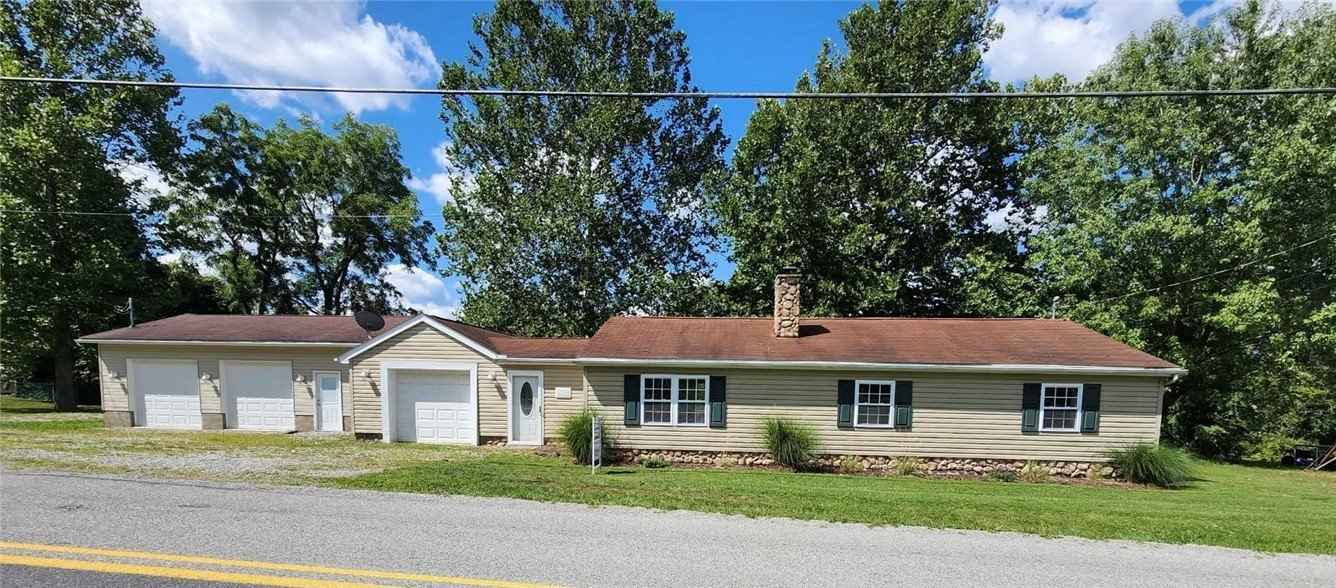 332 Johnson Ln  