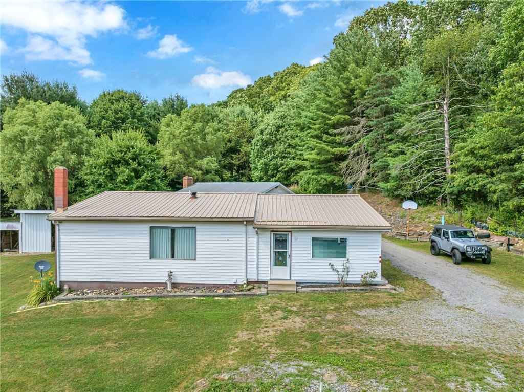 366 Tomlinson Run Church Rd  