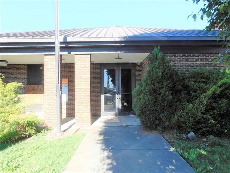 1 Main St  