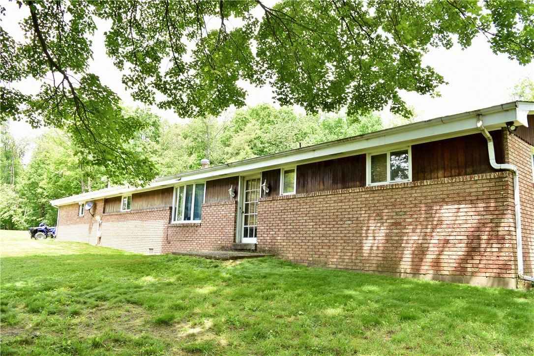207 Munntown Rd  