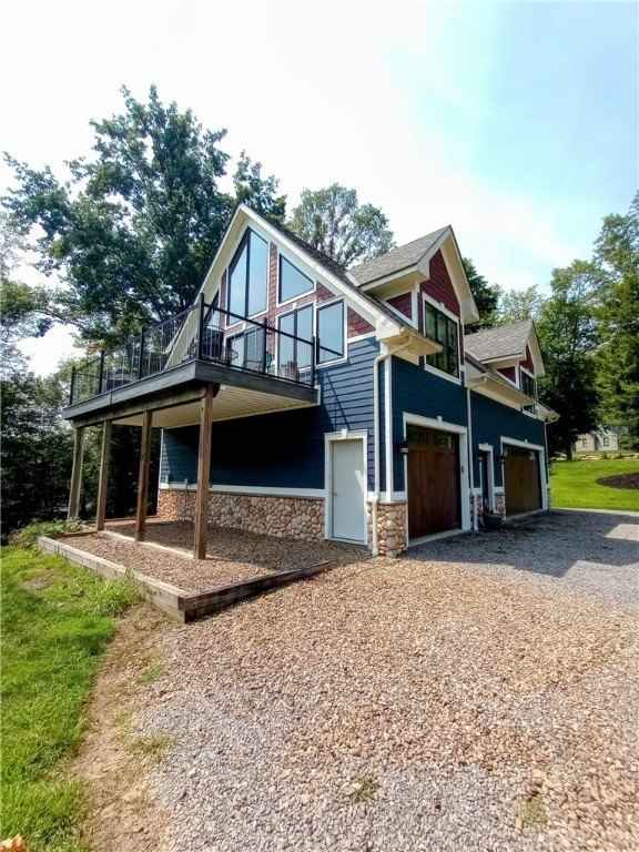 19 Maple Dr  
