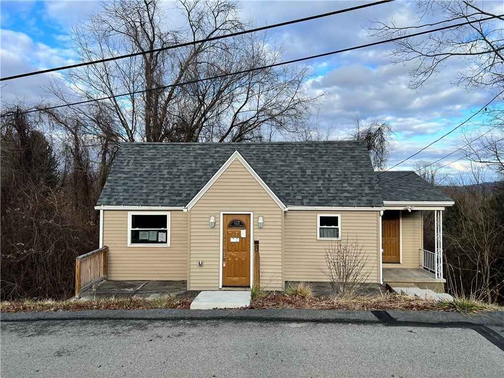 13 Sampson Ave  
