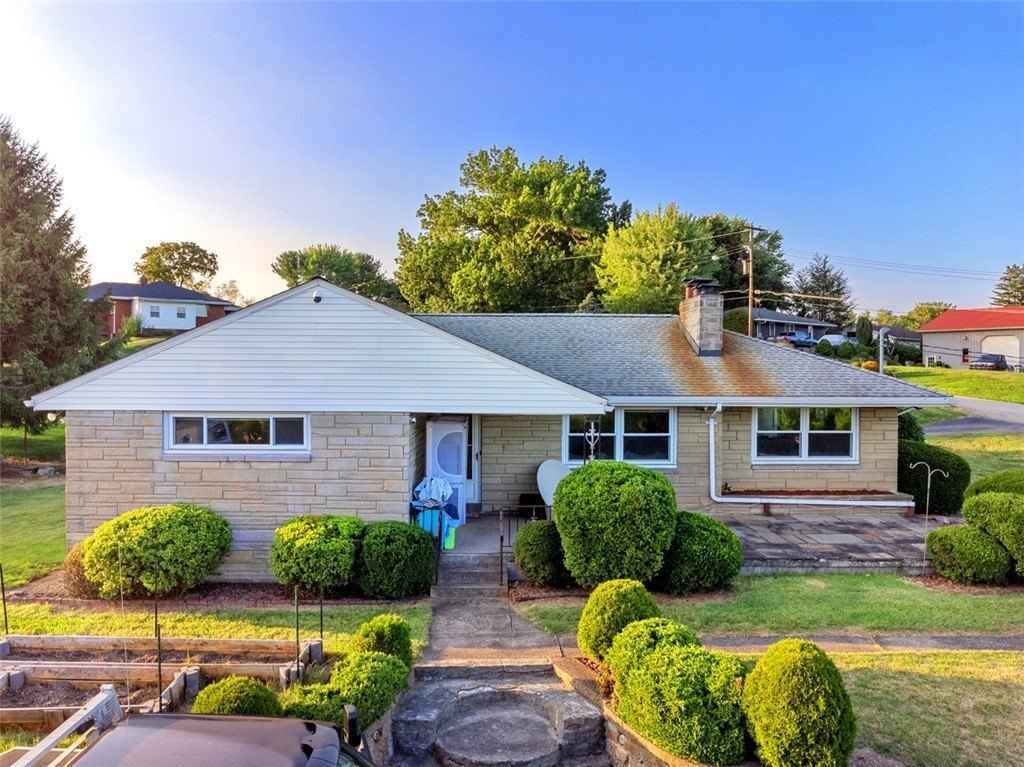40 Sunset Dr  