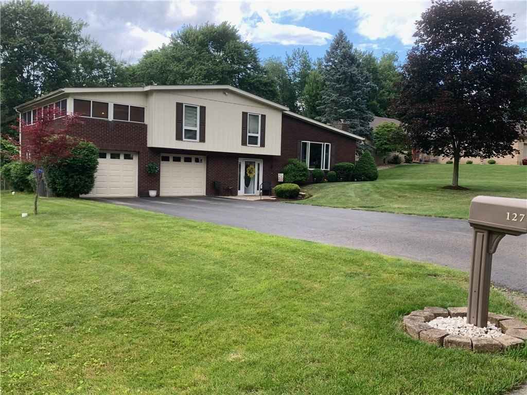 127 Lakeshore Dr  