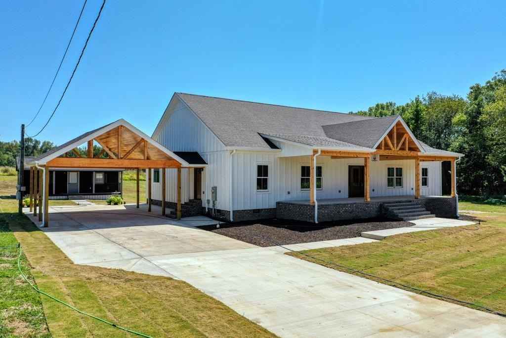 65 Alman Cemetery Rd  