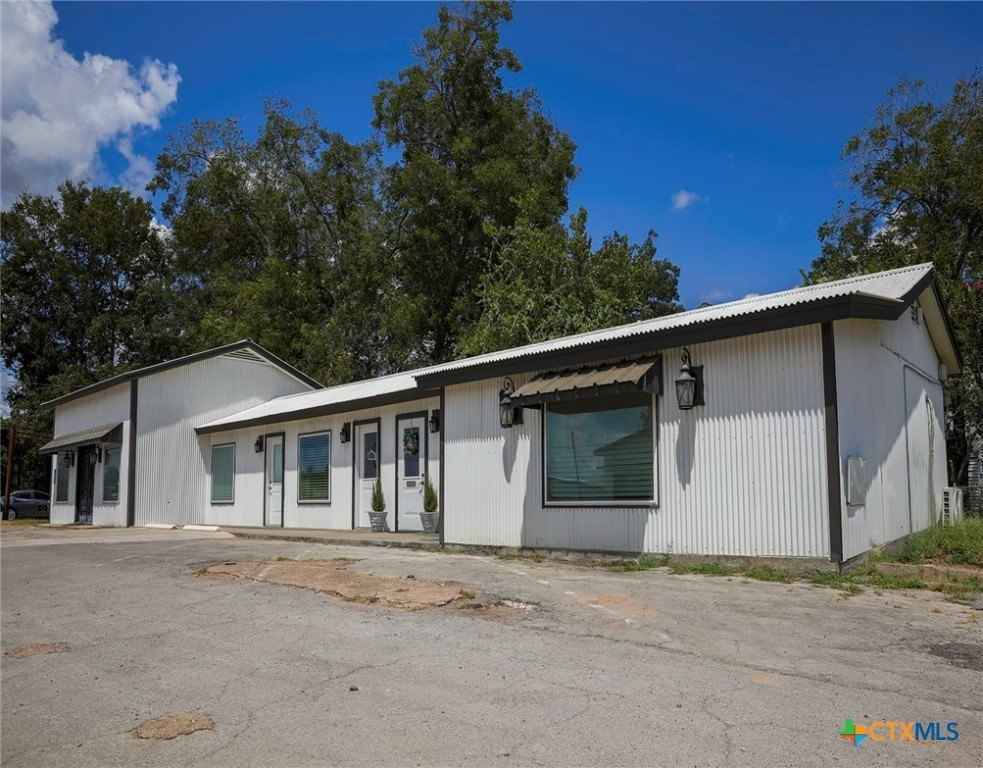 200 W 4th St  